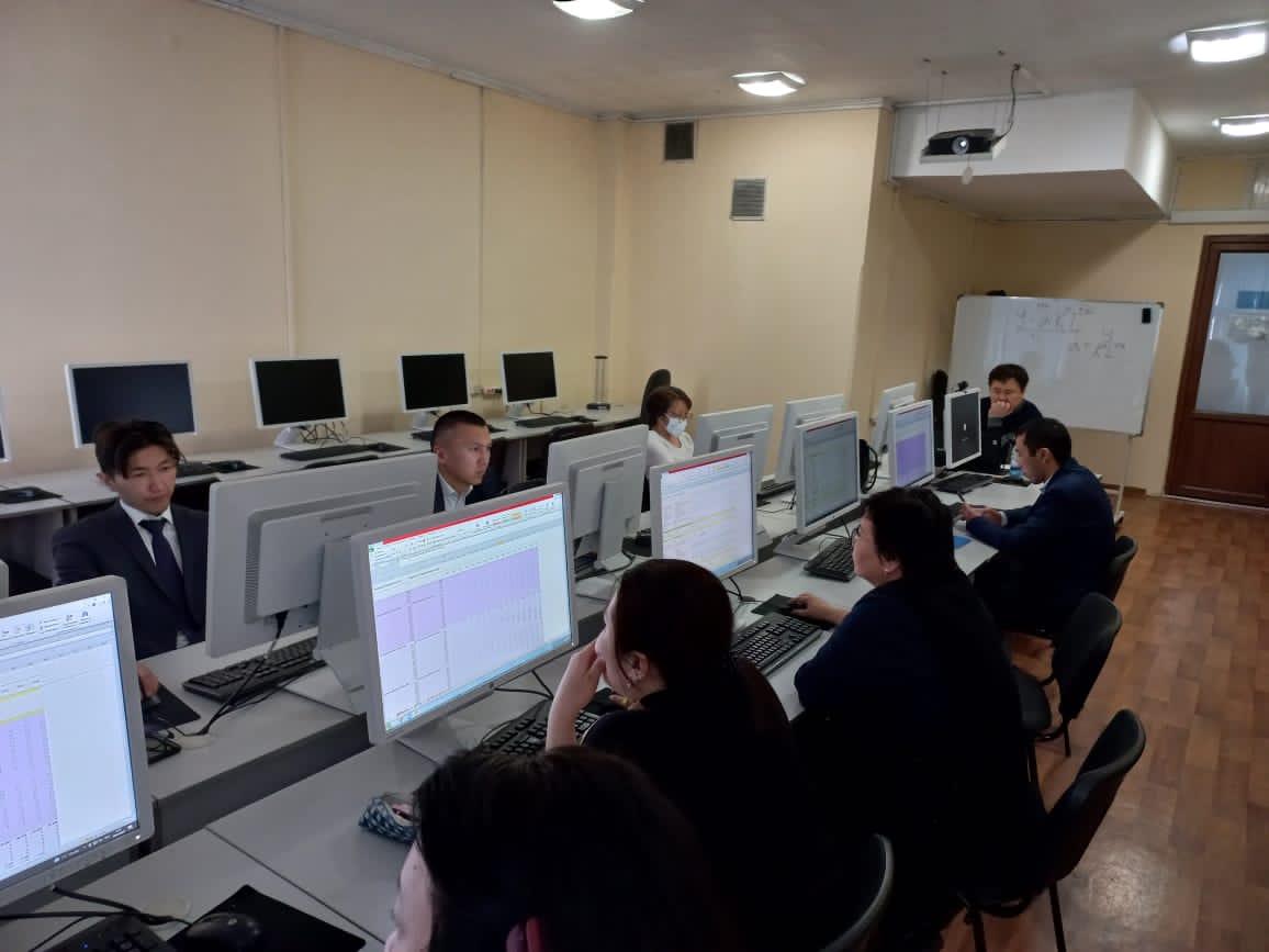 На базе Учебного центра МФ КР с 2 по 11 февраля 2022 года,  прошел обучающий ТоТ для сотрудников Министерства финансов Кыргызской Республики  на тему: «Финансовое программирование»